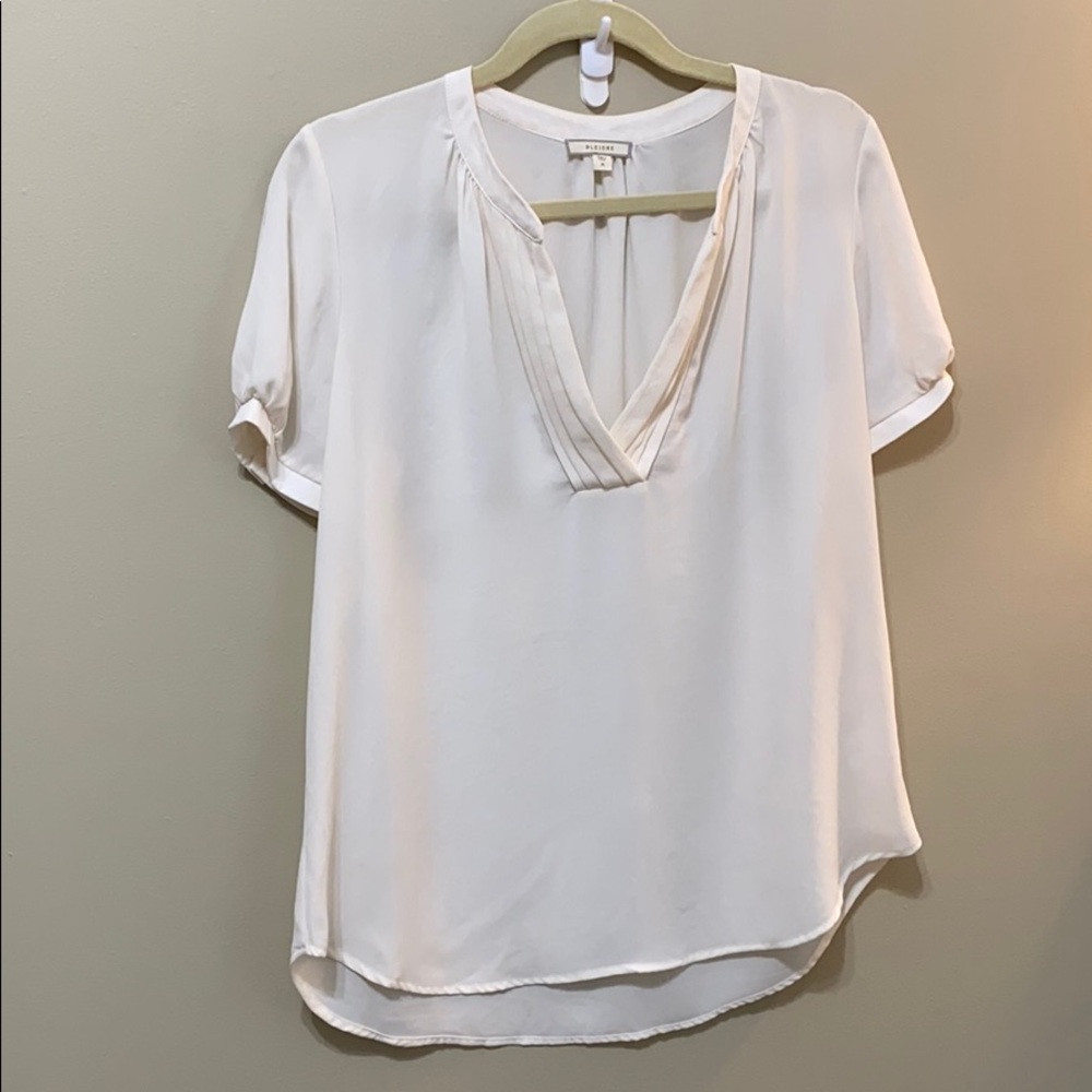 Pleione Blouse with button cuff